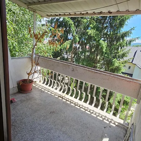 Quiet & Cozy Luzani Apartamento Saraievo